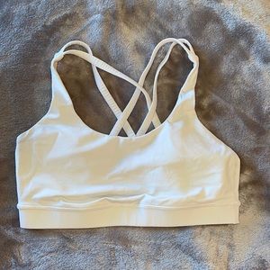 EUC white lululemon energy bra!!